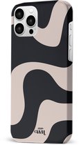 xoxo Wildhearts telefoonhoesje geschikt voor iPhone 12 Pro - Ride With Me - Double Layer - Beschermhoes met golvend patroon - Luxe hard case - zwart en beige