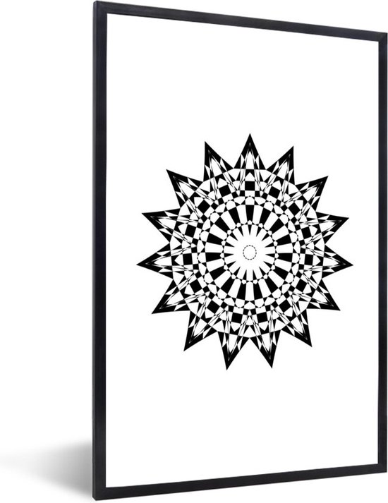 Illustratie van een zwart-witte mandala in de vorm van een ster