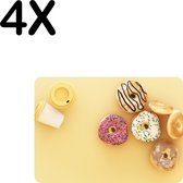 BWK Luxe Placemat - Koffie en Donuts op een Gele Achtergrond - Set van 4 Placemats - 35x25 cm - 2 mm dik Vinyl - Anti Slip - Afneembaar