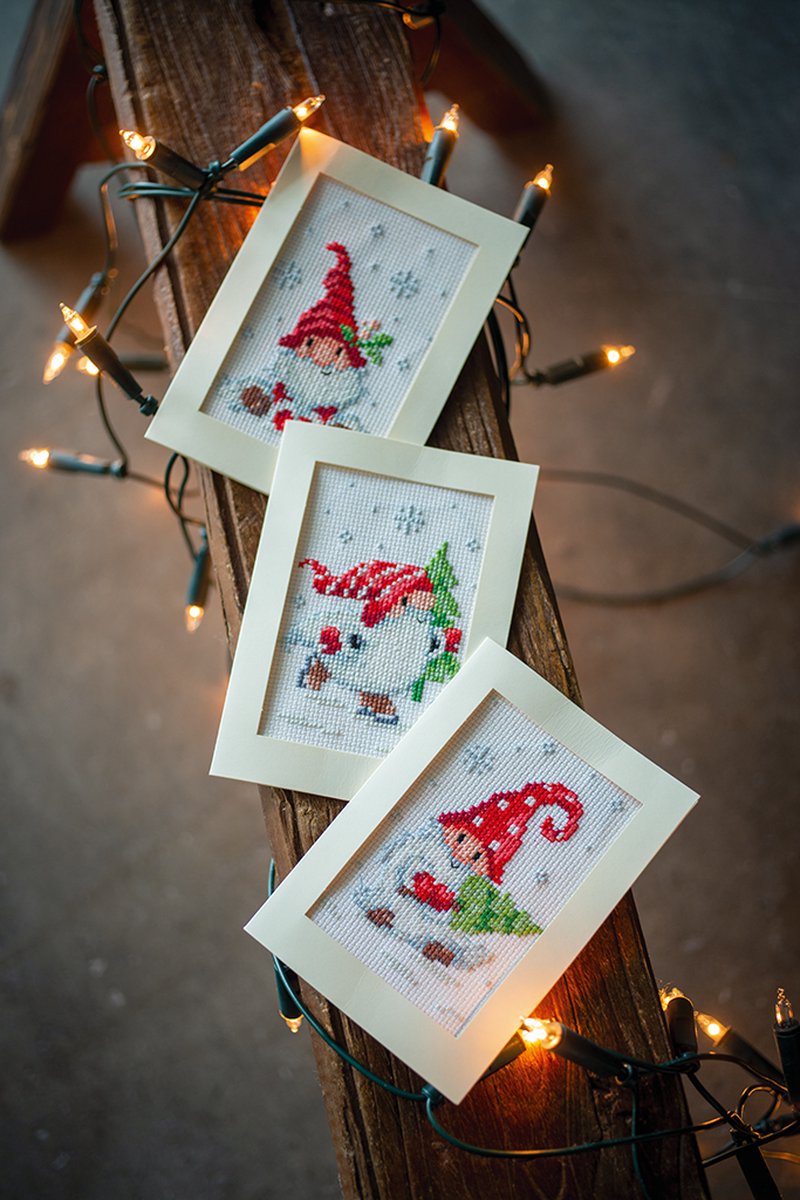 Vervaco - Wenskaart kit - Kerst - Kerstkabouters set van 3 - PN-0189708 - Borduren - Borduurpakket - Borduurpakket volwassenen - Borduurpakket kind — afbeelding 6