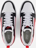 Heren sneakers van PUMA. Wit met zwarte en rode accenten. PUMA-logo op de zool.