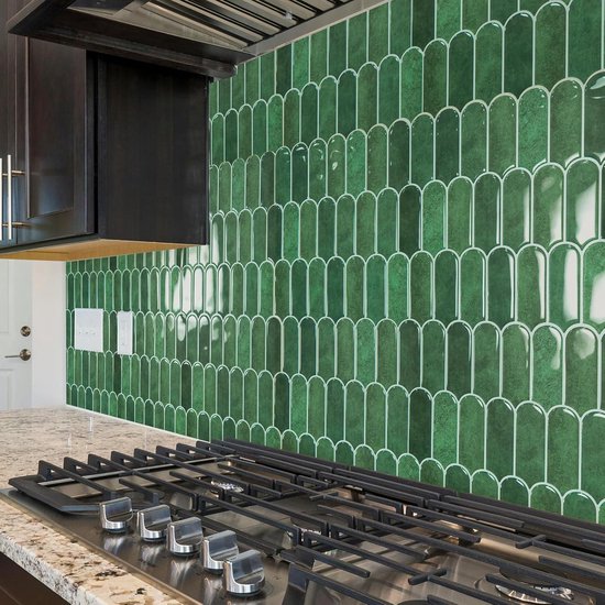 Luxe groene peel-and-stick tegels, zelfklevende glanzende metrotegels, mozaïek Luxe groene peel-and-stick tegels, zelfklevende glanzende metrotegels, mozaïek