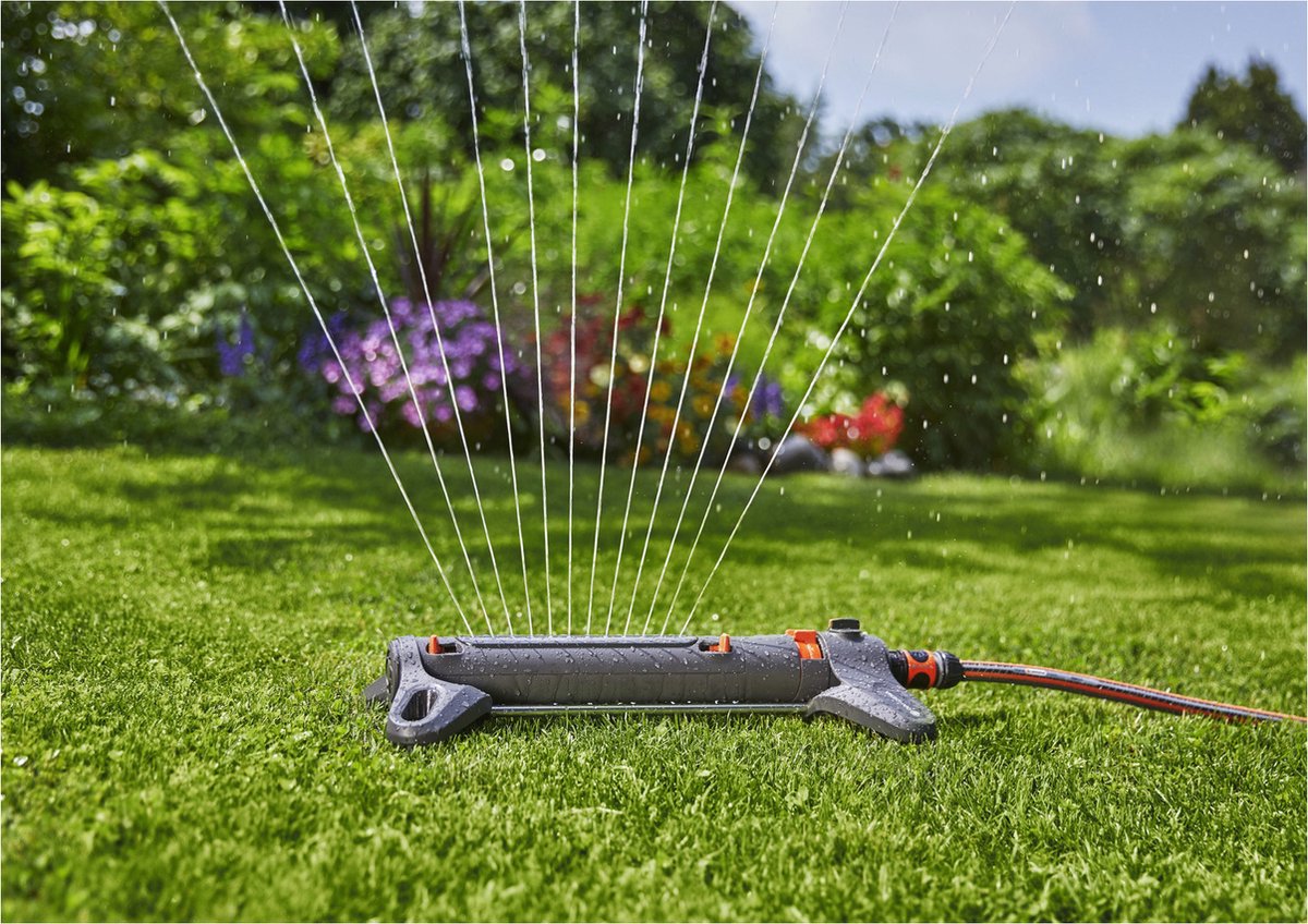 Gardena Arroseur oscillant AquaZoom S - Arroseur de jardin - 9 à 150 m²