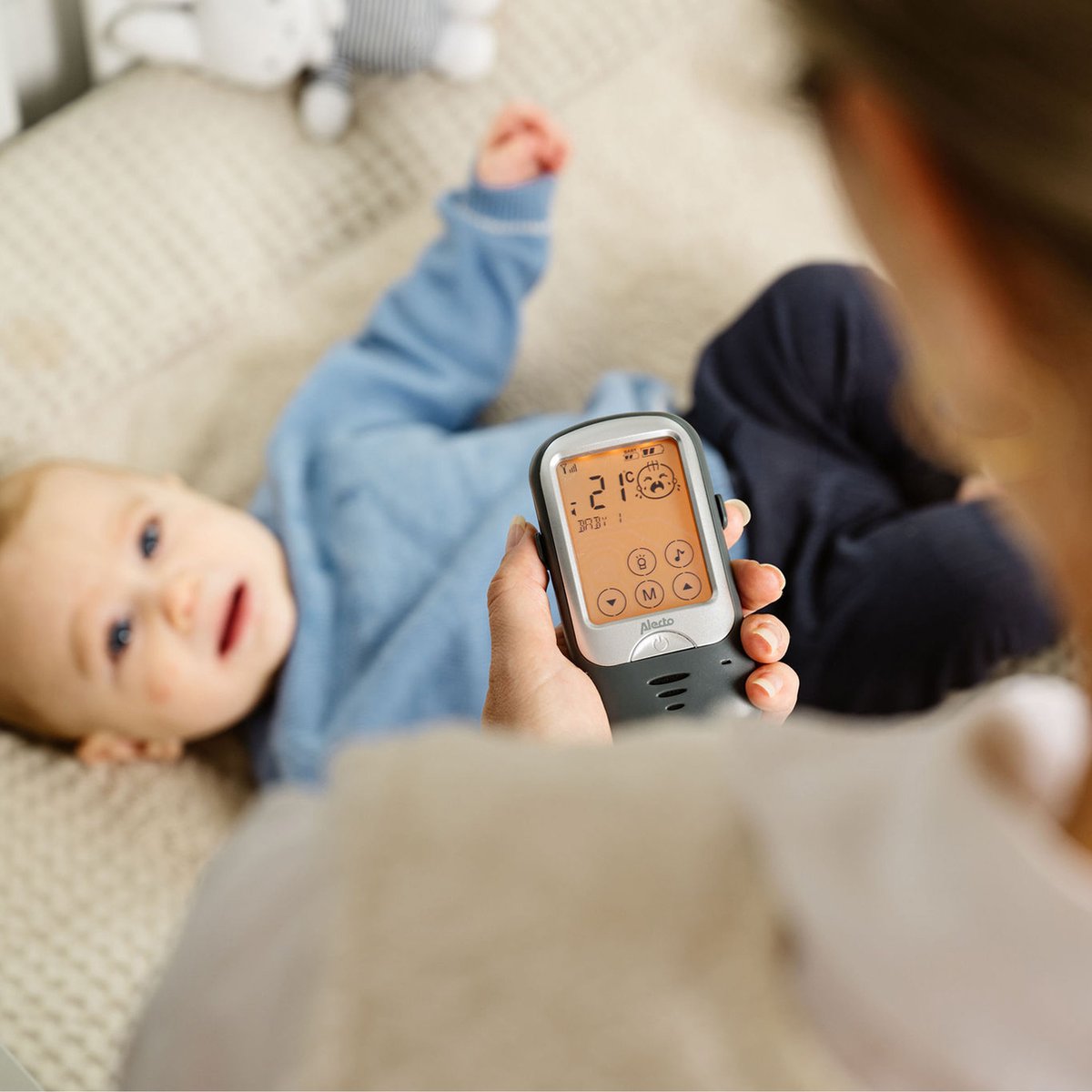 Afbeelding 2 van Alecto DBX68GS - Outdoor Babyfoon - Tot 1km bereik - Antraciet