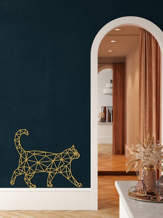 Wanddecoratie | Geometrische Kat / Geometric Cat | Metal - Wall Art | Muurdecoratie | Woonkamer | Buiten Decor |Gouden| 90x72cm
