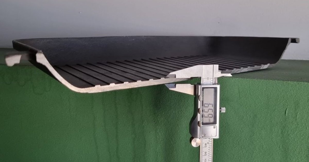 maysternya-vierkante-gietijzeren-grillplaat-35-x-35-x-4-cm-perfect