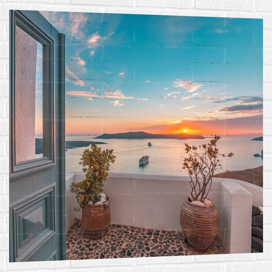 Muursticker - Uitzicht op Zonsondergang in de Oceaan vanaf Grieks Balkon - 100x100 cm Foto op Muursticker
