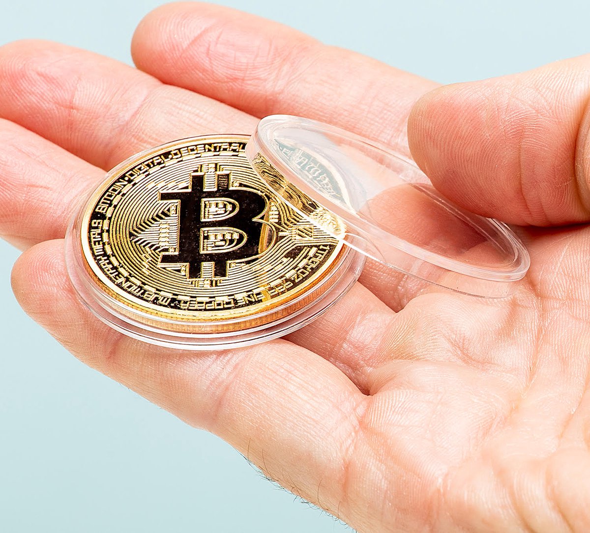 Welke Crypto Nu Kopen 2025 Bitcoin Verzamelmunt - Met Beschermhoes/Capsule  Bitcoin Munt Kopen