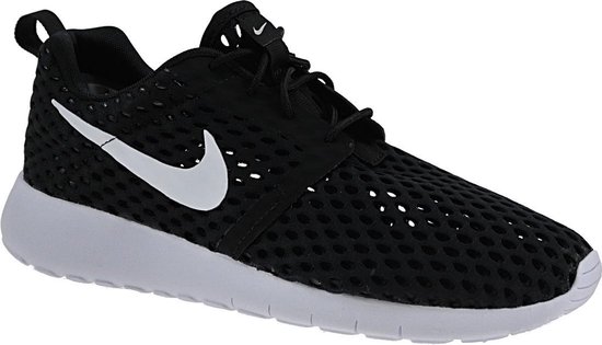 nike roshe one dames zwart wit nike roshe one dames zwart wit