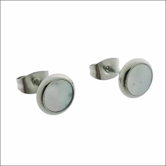 Aramat jewels ® - Oorbellen zweerknopjes wit schelp zilverkleurig chirurgisch staal 6mm