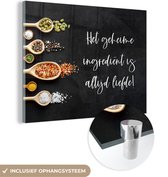 MuchoWow® Glasschilderij 40x30 cm - Schilderij acrylglas - Spreuken - Keuken - Het geheime ingrediënt is altijd liefde! - Quotes - Liefde - Foto op glas - Schilderijen