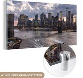 MuchoWow® Glasschilderij 120x60 cm - Schilderij acrylglas - New York - Brooklyn Bridge - Manhattan - Foto op glas - Schilderijen