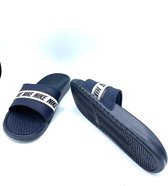 Nike Slippers Benassi Maat 46