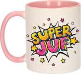 Super juf cadeau koffiemok / theebeker wit en roze met sterren - 300 ml - keramiek - cadeau / bedankje juf