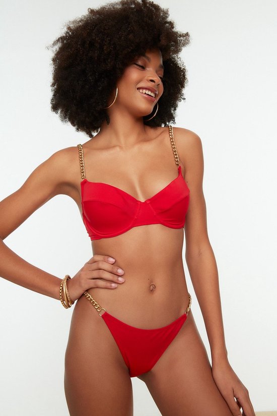 Foto: Trendyol tbess22ba0046 volwassenen vrouwen single rood 40