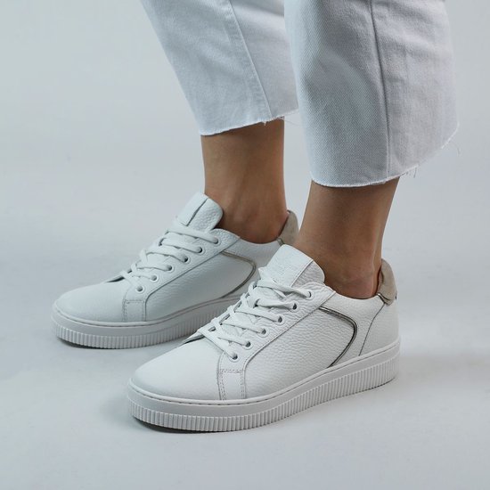 Manfield Dames Witte leren sneakers Maat 40 bol