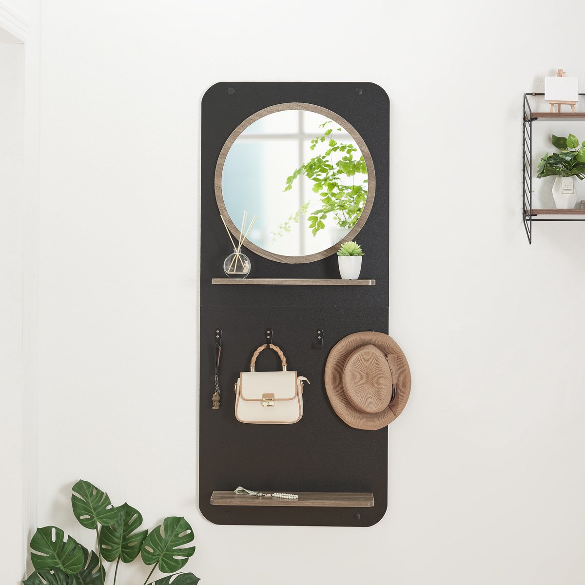 en.casa Wandkapstok Helsinge met spiegel en planken 140x59,5x16 cm zwart en houtkleurig [en.casa]