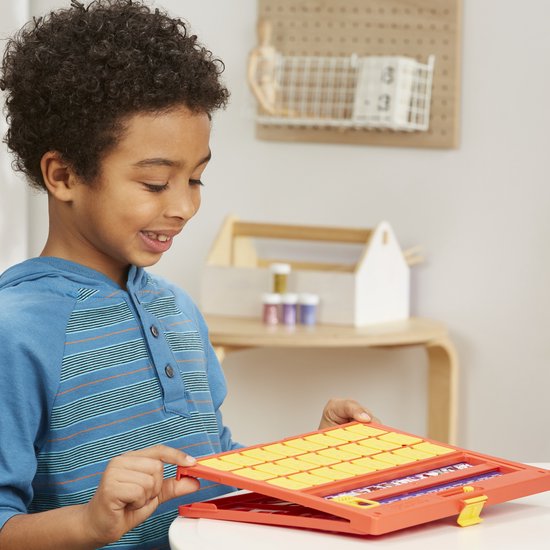 Wie is het? - Kinderspel Nieuwe editie - Hasbro Gaming