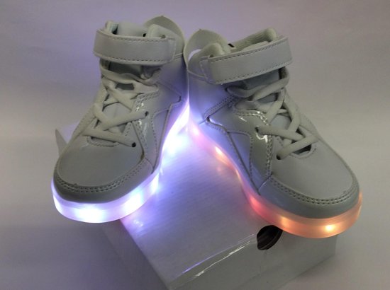 geweer NieuwZeeland Ham LED Sneakers met Instelbaar Licht - Schoenen - Maat 28 | bol.com