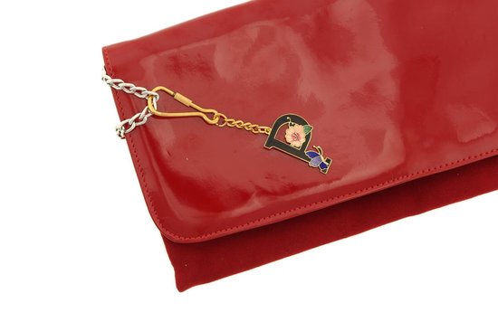 Behave® Porte-clés émail noir lettre P 4 cm