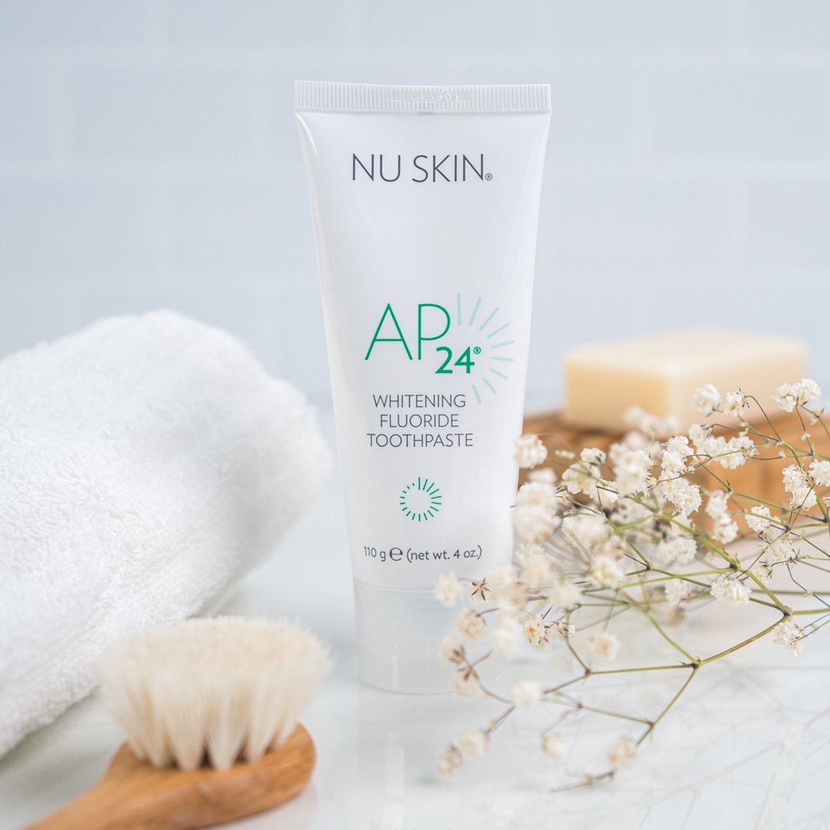 AP 24 Whitening Fluoride tandpasta