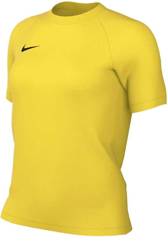 Gele Nike Dri-FIT Park VIII sportshirt met korte mouwen voor dames, met een zwart Nike logo op de borst.