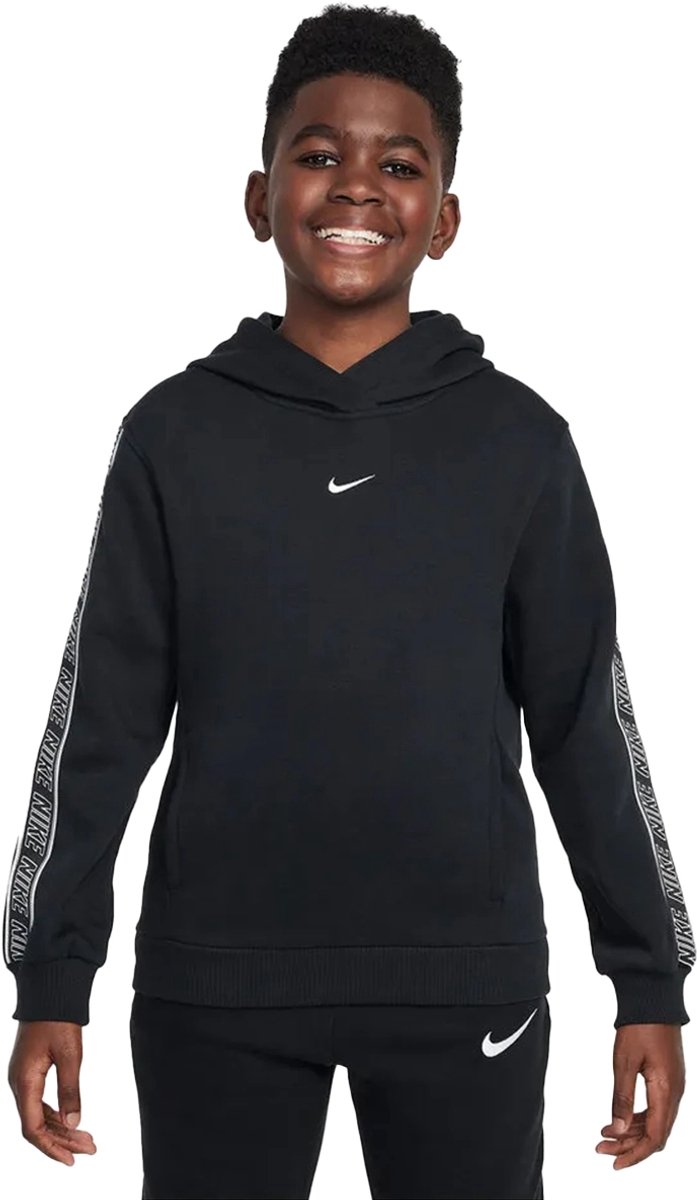 Nike sportswear club fleece hoodie voor kids in de kleur . Zwart
