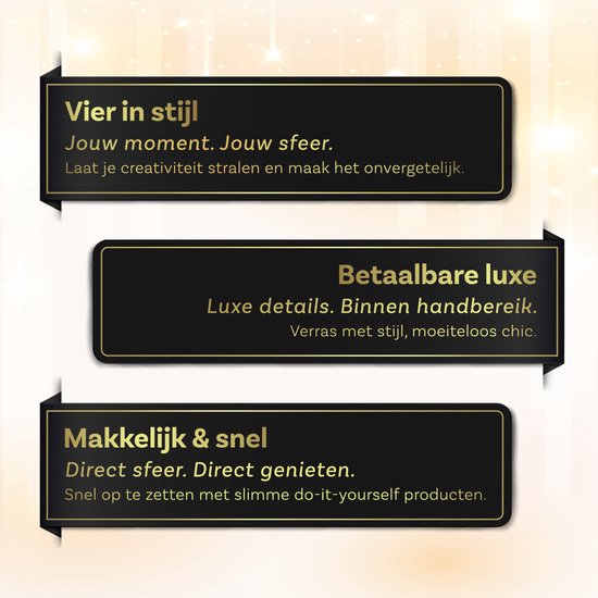 Étiquette noire avec texte doré: 'Célébrez avec style. Votre moment. Votre ambiance.', 'Luxe abordable. Détails luxueux. À portée de main.', 'Facile et rapide. Ambiance instantanée. Profitez immédiatement.'