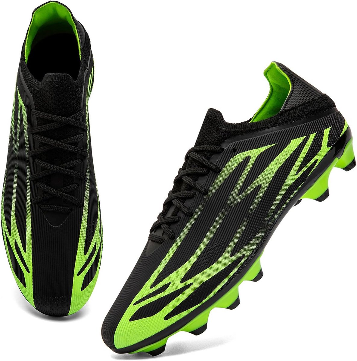 Professionele zwarte voetbalschoenen met groene accenten en noppen, ideaal voor buitentrainingen op diverse ondergronden.