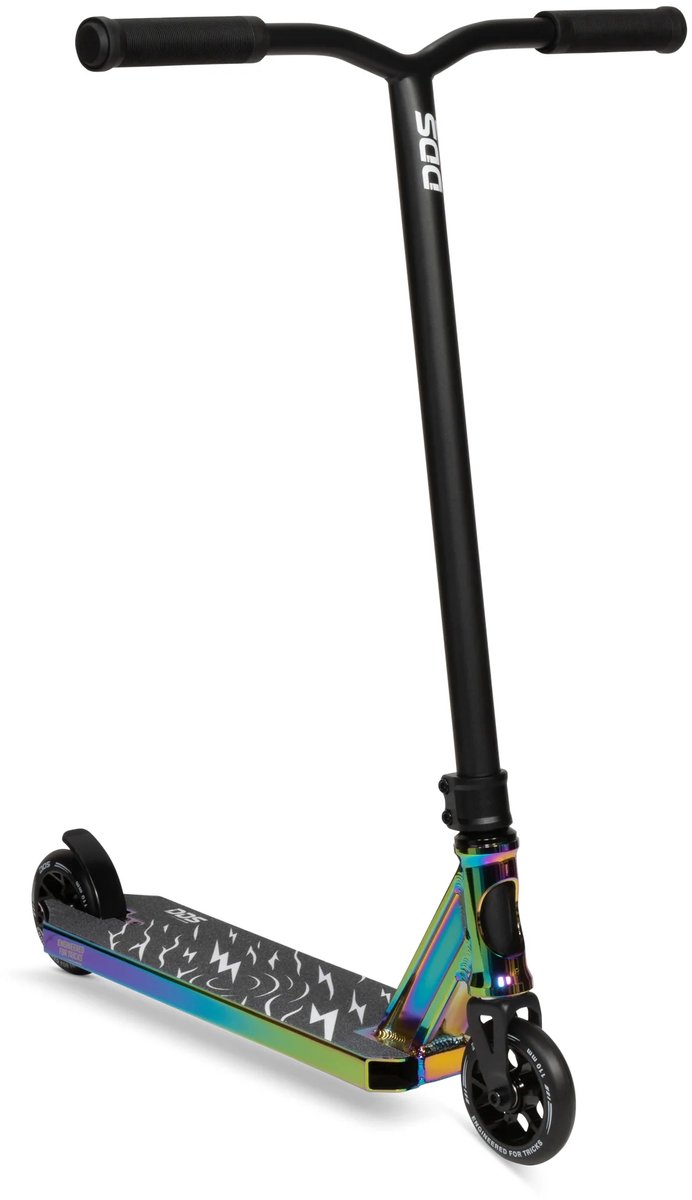 DDS Stuntstep Neochrome, Regenboog 84cm - Gesealde Lagers - 110mm Wielen - Abec-9