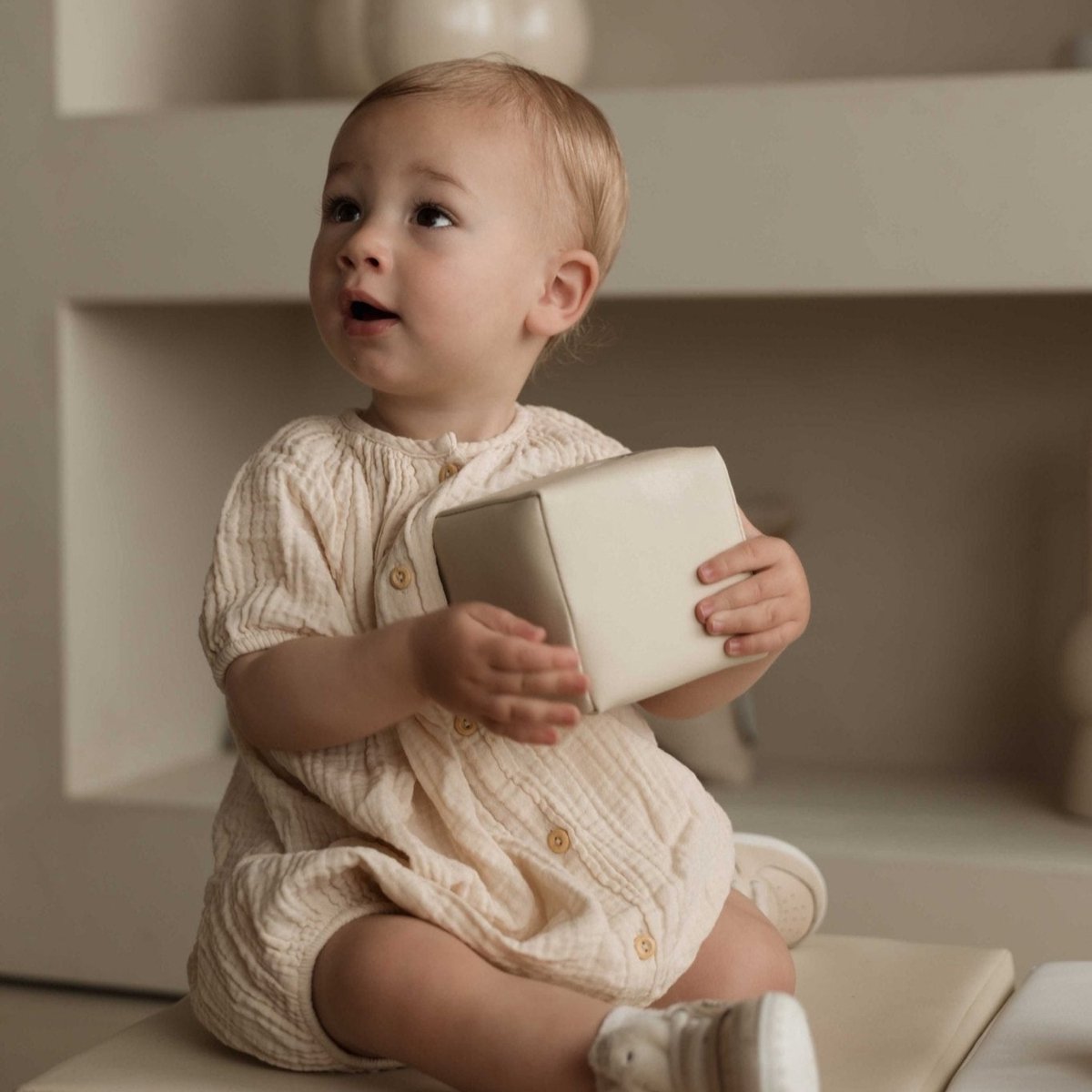 HENVAE® Foam Stapelblokken 6-delig inclusief geschenkverpakking - Zachte Speelblokken - Baby Speelgoed - Kraamcadeau - Stapeltoren - Bouwblokken - Foam Blokken - Montessori Speelgoed - Educatief speelgoed - Sensorisch Speelgoed Baby - Kindercadeau