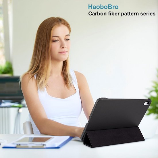 Hoes met Koolstofvezel Textuur voor 12.9 inch iPad Pro (2022/6e Gen) - Ultra Dun & Schokbestendig met Standfunctie — afbeelding 2