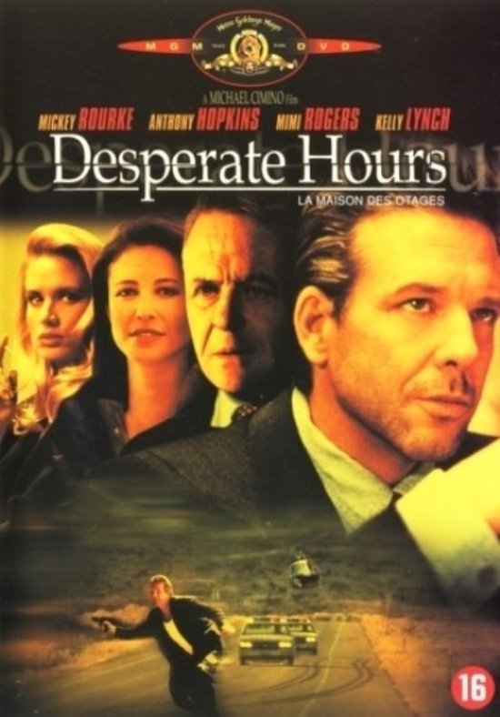 Filmcover Desperate Hours met Mickey Rourke, Anthony Hopkins, Mimi Rogers en Kelly Lynch. Een politieauto rijdt op een weg.