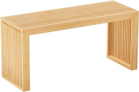 Houten bank met verticale latten aan de zijkanten en bovenkant.