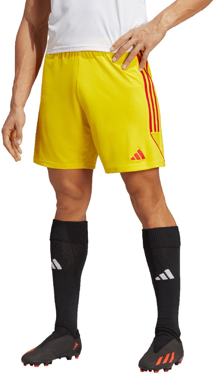 690x1200.jpg Adidas Tiro 23 Korte Broek Geel M Man - Afbeelding 1