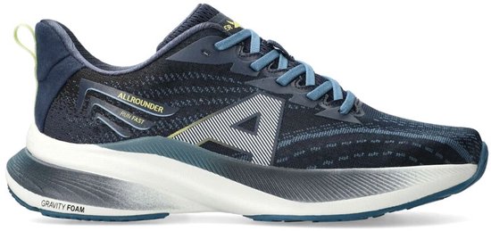 Donkerblauwe Allrounder sneaker met blauwe veters, witte zool en gele tong. 'ALLROUNDER RUN FAST' tekst op de zijkant.