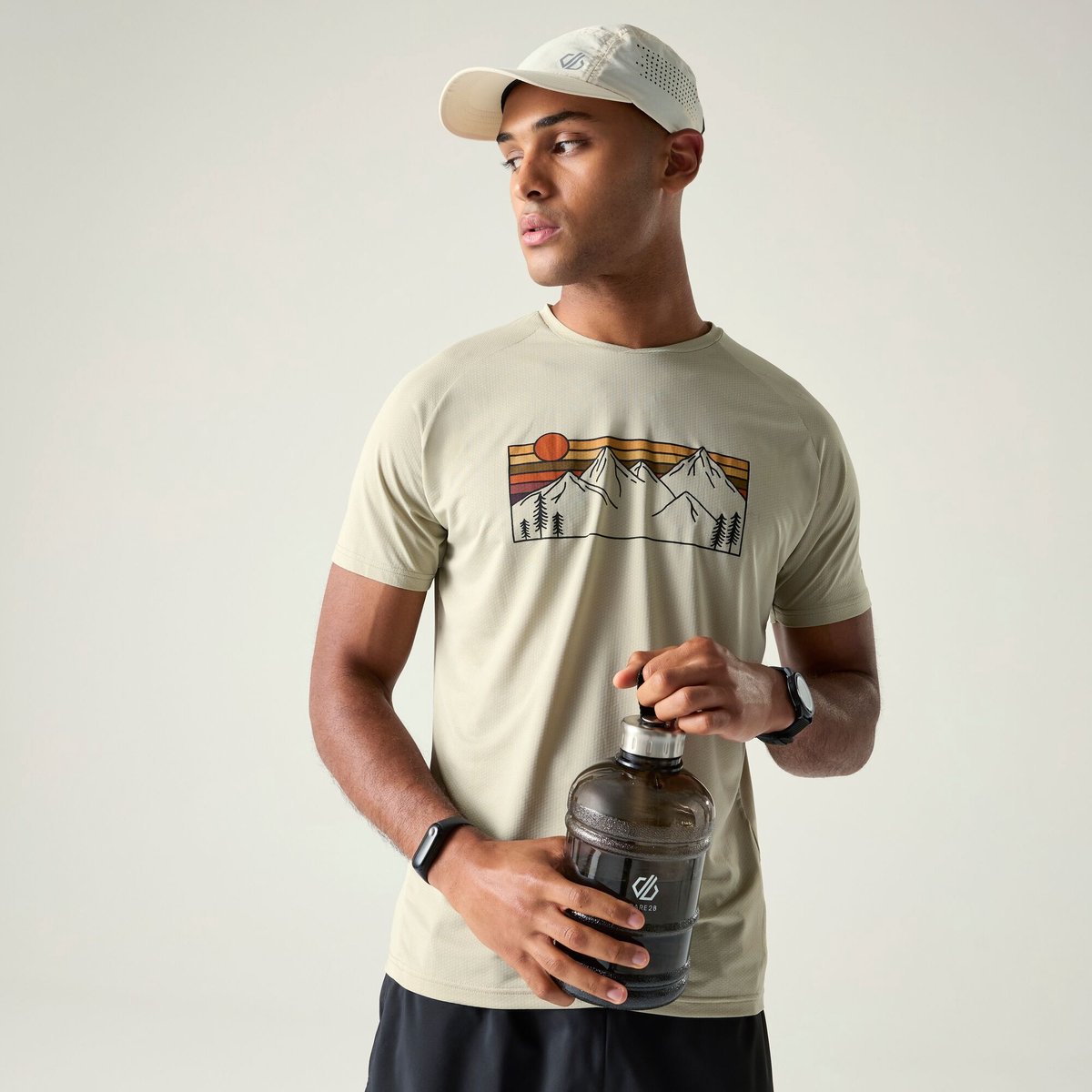 Dare2B Heren Tech II T-shirt met korte mouwen en grafische print