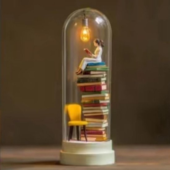 Leeslamp Beeldje - Boekenliefhebber Decoratie - Gezellig Lezen - Miniatuur Boekenkast - 8x8x12 cm - Diverse Kleuren — afbeelding 2