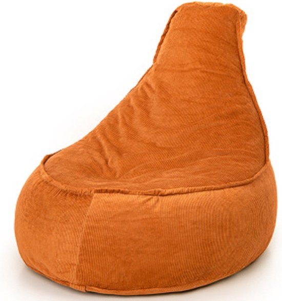 Oranje ribstof zitzak met een hoge rugleuning en brede zitting.