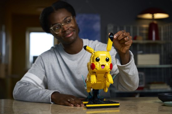 LEGO Pokémon Pikachu et Pokéball Kit de construction pour adultes et décoration intérieure - 72152