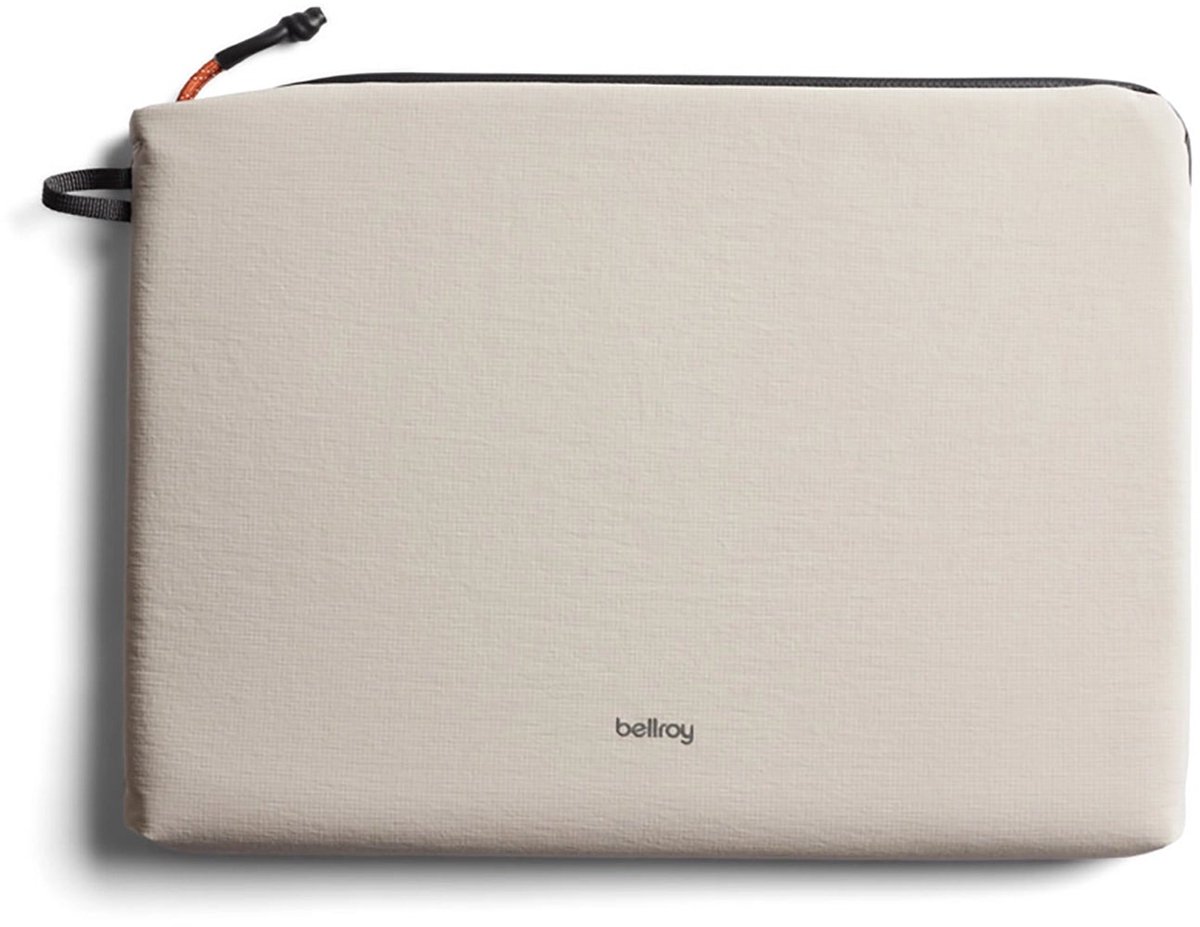 Bellroy Lite Sleeve MacBook Pro/Air 15/16 – Geschikt voor 16 Laptop – Extra Duurzame Gecoate Rits – Superieure Bescherming met Dubbele Dichtheid Schuim - Wit