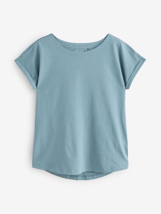 Blauwgroen T-shirt met korte opgerolde mouwen en ronde hals.