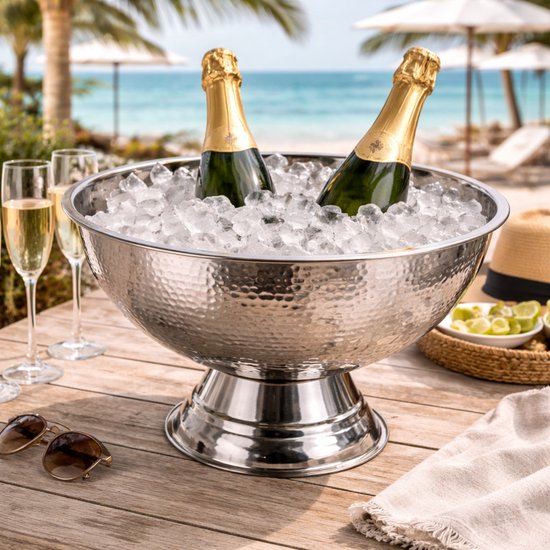 Seau à champagne en métal argenté avec emblème du lion (1