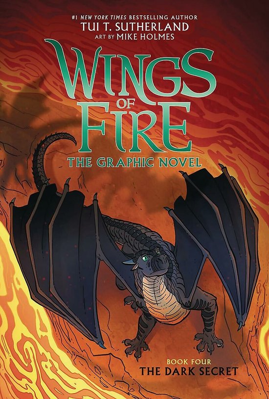 Couverture du livre Wings of Fire: The Graphic Novel, Livre Quatre: The Dark Secret. Un dragon noir aux yeux bleus vole devant un fond orange.