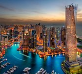 De jachthaven en indrukwekkende skyline van Dubai - Fotobehang (in banen) - 250 x 260 cm