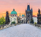 Karelsbrug, Oude Stad en Toren van Praag bij zonsopgang - Fotobehang (in banen) - 350 x 260 cm