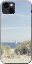 Geschikt voor iPhone 13 mini hoesje - Noordzee - Duinen - Boot - Siliconen Telefoonhoesje