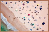 JUNIQE - Poster met kunststof lijst Strand van bovenaf -20x30 /Ivoor