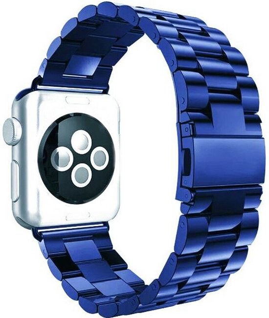Achterkant van een Apple Watch met blauw metalen bandje. Bandje met vlindersluiting.