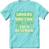 Gamers don't die pixel T-shirt | Neon Groen | Gaming kleding | Grappig game verjaardag cadeau shirt Heren – Dames – Unisex | - Licht Blauw - XXL